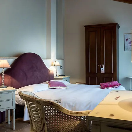 Hotel La Maison De Vi Carpaneto Piacentino