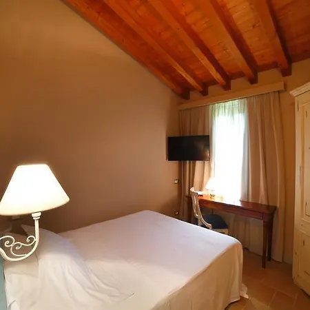 Szálloda La Maison De Vi Carpaneto Piacentino