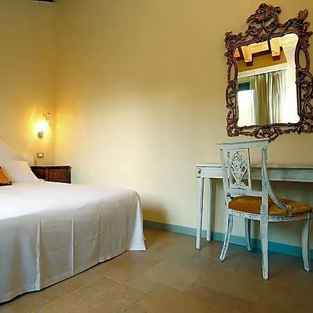 Hotel La Maison De Vi Carpaneto Piacentino