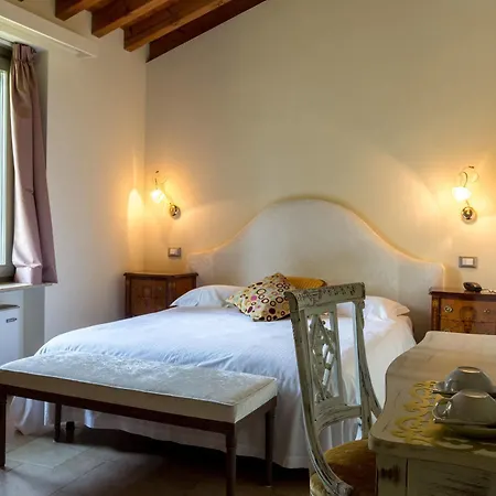 La Maison De Vì 3* Carpaneto Piacentino