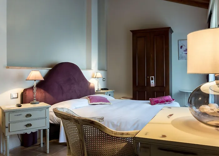 Hotel La Maison De Vi Carpaneto Piacentino